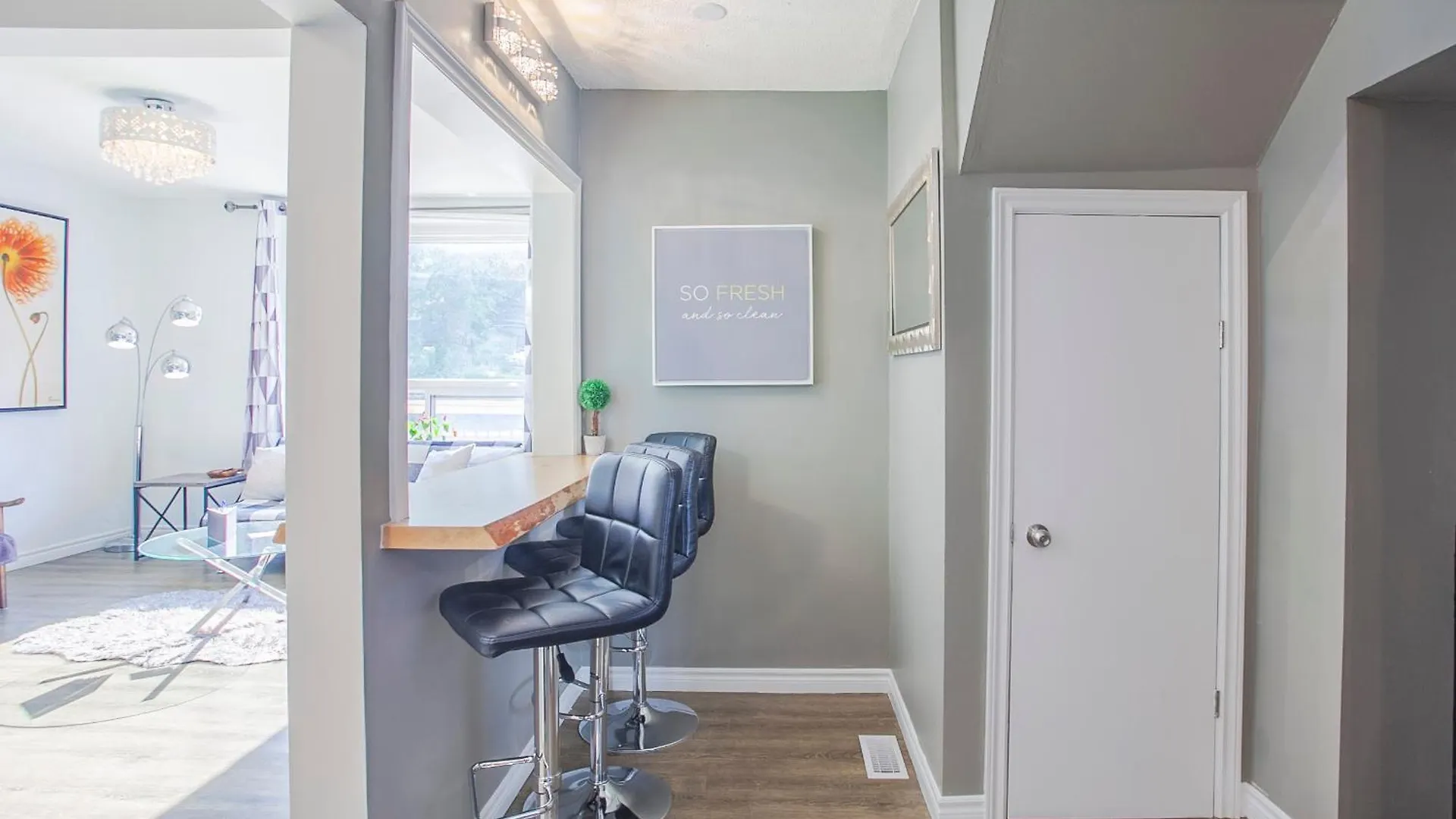 Kasakazam Apartments - 1 Min From Falls Niagara Falls