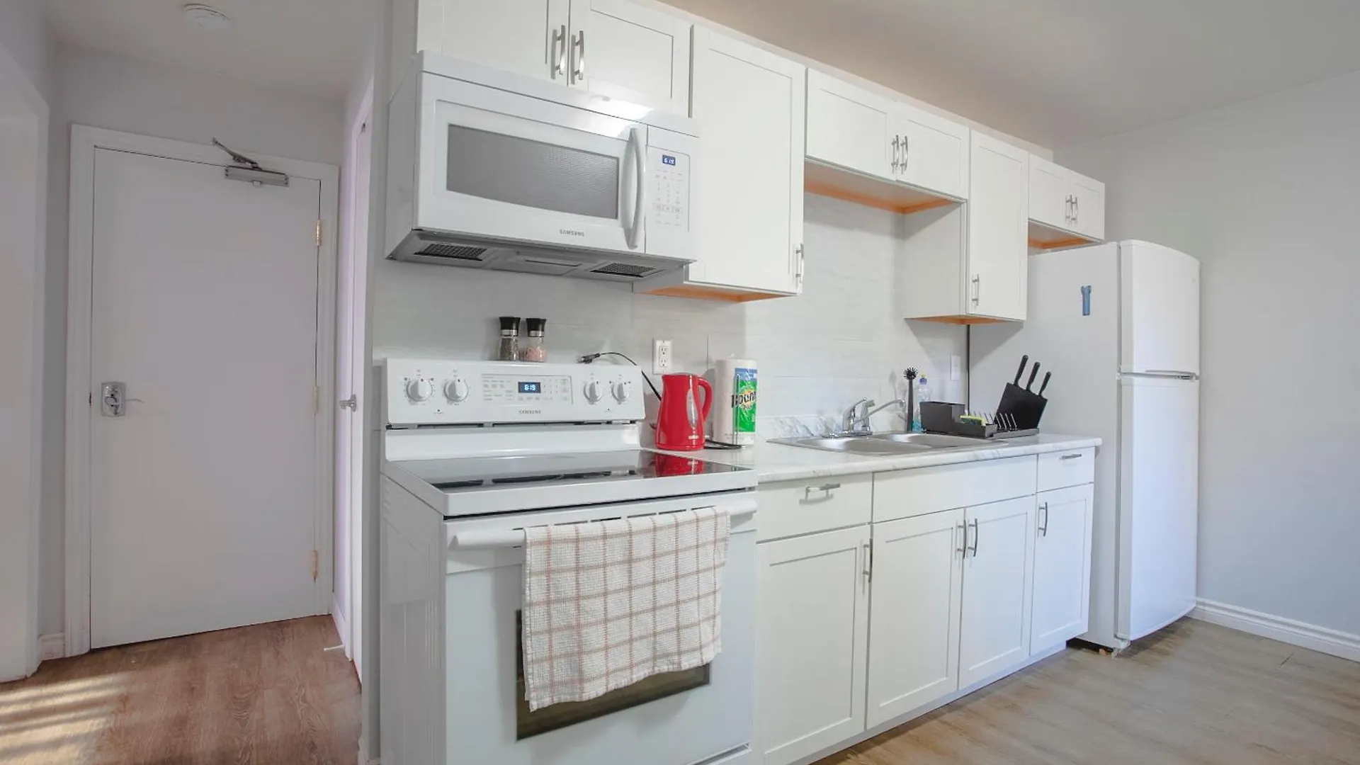 Kasakazam Apartments - 1 Min From Falls Niagara Falls